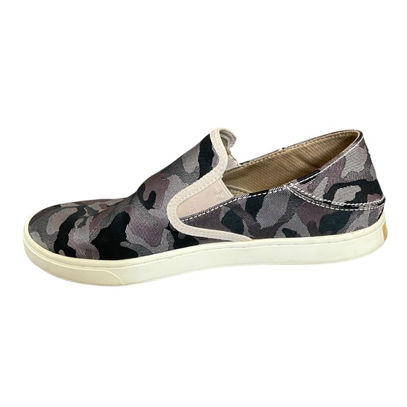 Olukai Pehuea Pai camo slip on shoes 9.5 - Picture 3 of 11